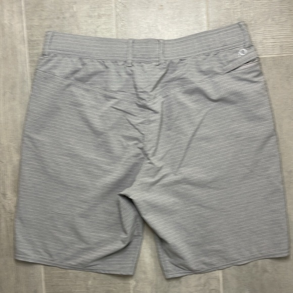 AndersonOrd Performance Apparel Heather Grey Shorts - Picture 4 of 8